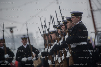 Gdynia. Skwer Kościuszki. Piknik wojskowy pt. Bezpieczna...