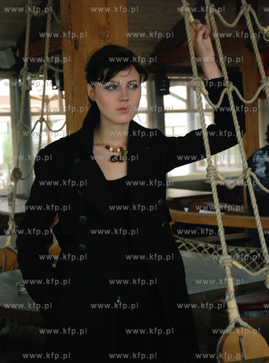 Patrycja Kaczmarska - corka kompozytora i barda  Jacka...