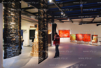 Muzeum Miasta Gdyni. IV Miedzynarodowe Biennale Malarstwa...