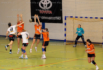 Rumia Mecz ekstraklasy w pilce recznej kobiet K.S....