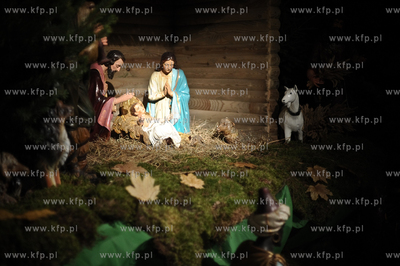 Tradycyjne gdanskie szopki bozonarodzeniowe. Nz. Szopka...