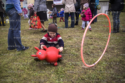 Niedzwiednik, ul. Goralska. Festyn "Wez rodzine swa...