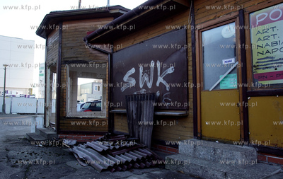 Gdańsk. Suchanino. Rozbiórka targowiska na u zbiegu...