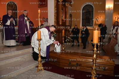 Gdynia. Sanktuarium Miłosierdzia Bożego.  Msza Święta...