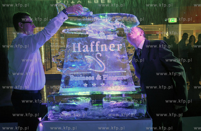 Oficjalne otwarcie nowego terminala T2 na lotnisku...