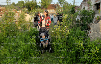 Streetwaves czyli artystyczna akcja miejska w Gdansku...