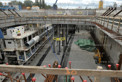 Gdansk. Maszyny TBM Damroka, podczas wiercenia tunelu...