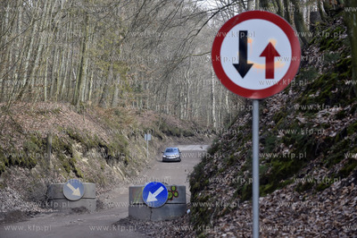 Droga pomiędzy Sulminem, a Otominem pod Gdańskiem....