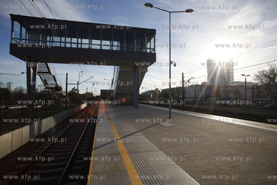 Peron kolejki SKM Gdansk Wrzeszcz.
29.11.2013
fot....
