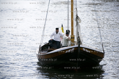 Baltic Sail. Parada Żaglowców na Motławie. Nz. łódź...