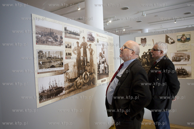 Gdynia. Muzeum Marynarki Wojennej. Wernisaż wystawy...