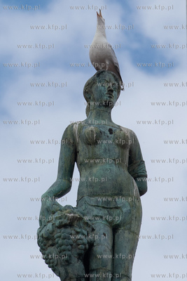 Gdańsk. Nz. Figura bogini losu, dostatku i obfitości...