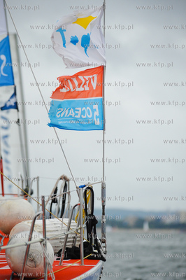 Sopot. Uroczyste przywitanie zeglarza Zbigniewa Gutka...