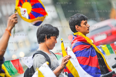 Gdansk. Manifestacja pod Konsulatem Chinskiej Republiki...