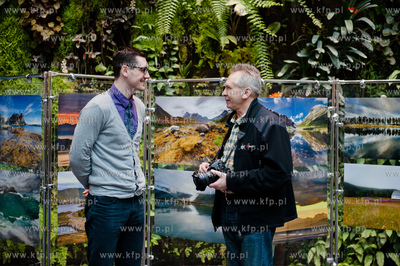 Gdansk. Galeria Przymorze. Wystawa zdjec fotografa...