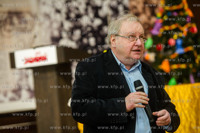 Stocznia Gdanska. Sala BHP. XXXVI Salon Mlodopolski...