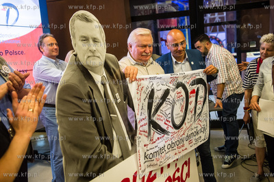 Gdansk. Europejskie Centrum Solidarnosci. Spotkanie...