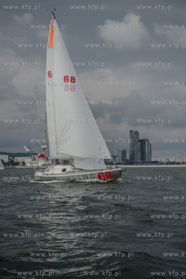 Gdynia. Port Jachtowy. Uroczyste ożegnanie kpt. Joanny...