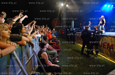 Impreza Lata z Radiem w Chojnicach. Koncert zespolu...