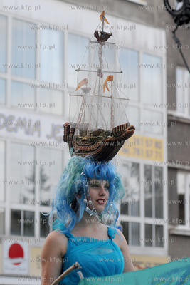 Cudawianki czyli Noc Swietojanska w Gdyni. Nz Miedzynarodowa...