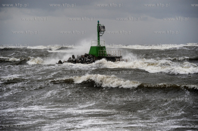 Gdansk. Gorki Zachodnie. Sztor na Baltyku.
14.10.2009
fot....