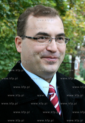 Sopot. Posel PiS Andrzej Jaworski udziela wywiadu TV...