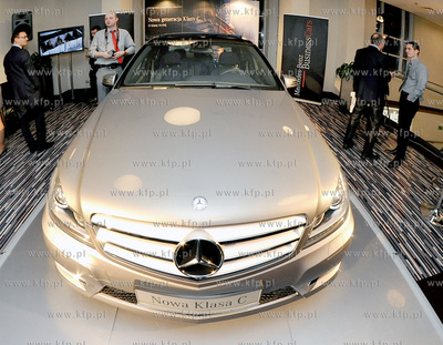 Mercedes - Nowa Klasa C. Stoisko  Autoryzowanego Dealera...