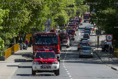 5 maja uczczono św. Floriana i uhonorowano członków...