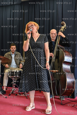 Gdynia. 91. uodziny Przemka Dyakowskiego. Nz koncert...
