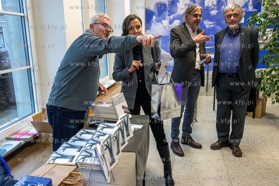 Wernisaż wystawy rysunku i malarstwa  prof. Tomasza...