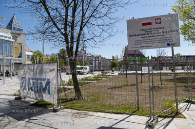Sopot. Finalizacja przebudowy Placu Przyjaciół Sopotu....
