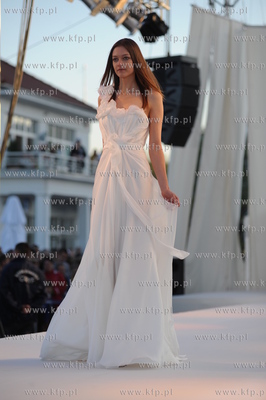 SOPOT FASHION DAY 2009, pokaz sukni slubnych Maciej...