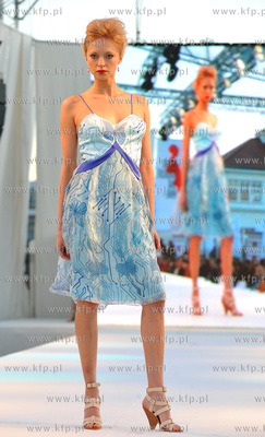 Sopot Fashion Day na molo w Sopocie. Pokaz kolekcji...