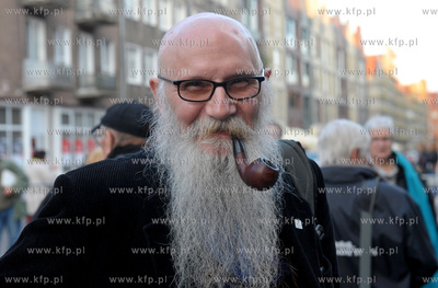 Gdansk, ul. Szeroka. Gdanska Galeria Guntera Grassa...