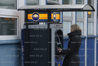 Gdansk Zaspa. Bankomat sieci Euronet.
18.03.2010
fot....