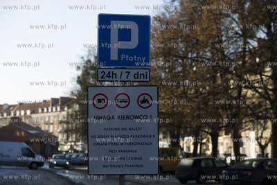 Parking przy ul. Podwale Staromiejskie w Gdańsku,...