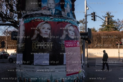 Słupy reklamowe w Oliwie. 8.02.2020 / fot. Anna Rezulak...