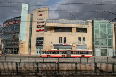 Gdańsk. Galeria Bałtycka. Z powodu zagrożenia epidemicznego...