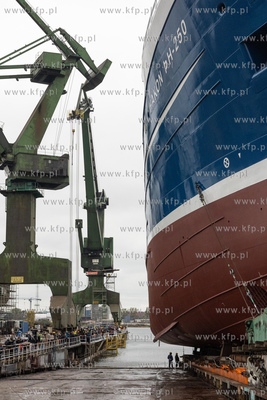 Gdańsk. Wodowanie statku rybackiego Hákon w Karstensen...