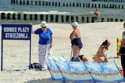 Dziwnow, plaza. Plazowicze  02.06.2009 fot. Wojciech...