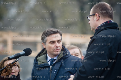 Gdansk. Powstajacy Wezel Marynaki Polskiej. Uroczystosc...