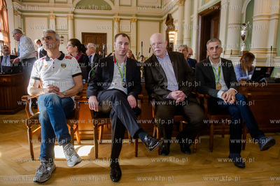 Gdansk. Sala Obrad Rady Miasta. Wizyta zespolu siatkarzy...