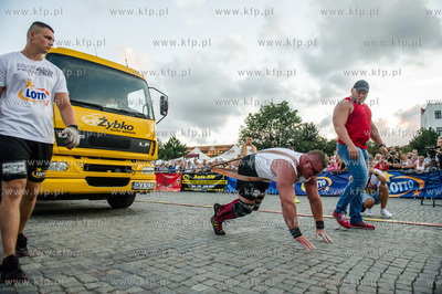 Gdank. Targ Weglowy. Zawody Pucharu Polski Strong Man.
Nz...