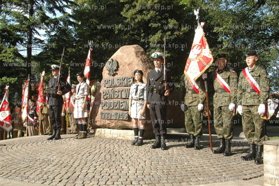 Gdansk. Uroczystosci upamietniajace 62 rocznice wybuchu...