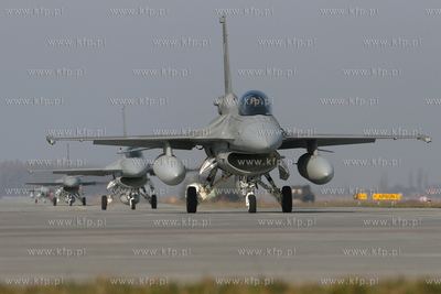 Wyzsza Szkola Oficerska Sil Powietrznych rozpoczela...