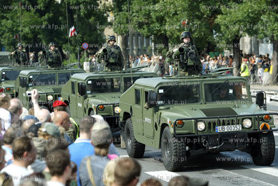 Warszawa - defilada wojskowa z okazji swieta Wojska...