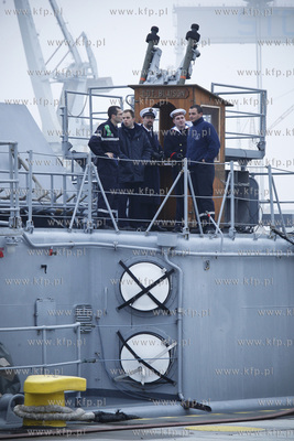 Gdynia Port Wojenny. FNS Commandant Blaison to fregata...