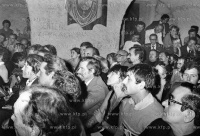 W czasie wizyty w Krakowie wieczorem 19 pazdziernika,...