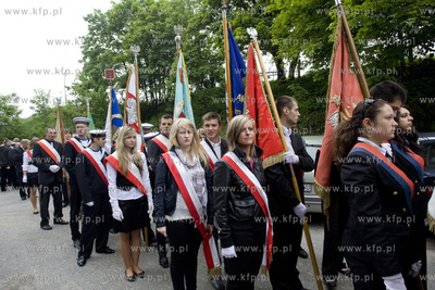 Uroczystosc odsloniecia dwoch tablic pamiatkowych na...