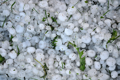 Potezne gradobicie przeszlo przeszlo w w poznych godzinach...